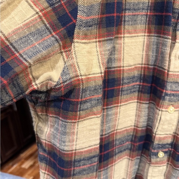 RGT button up - Picture 4 of 5